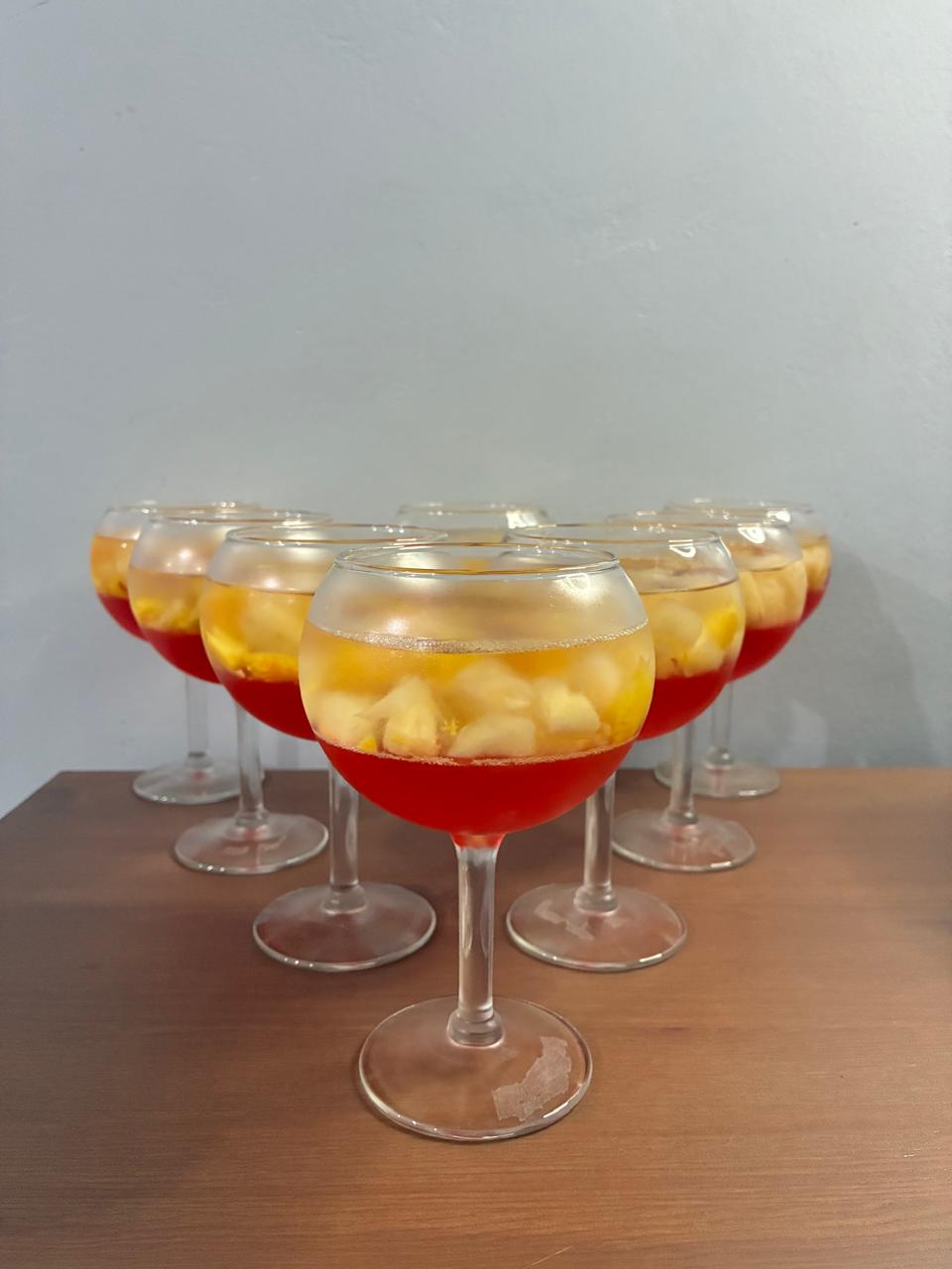 gelatina frutal en copa