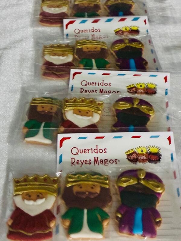 Galletas decoradas de los tres reyes magos, empacadas